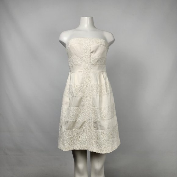 𝅺RW&CO White Lace Cotton Strapless Fit & Flare Mini Dress Size 8 - Picture 1 of 16
